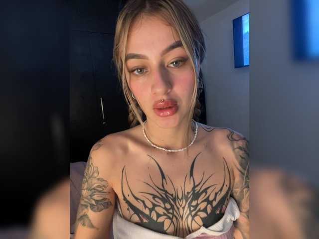 TaylorKnapp live cam on BongaCams