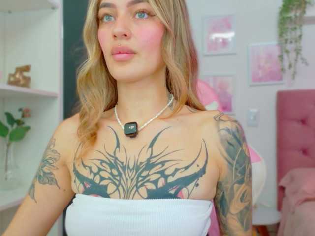 TaylorKnapp live cam preview