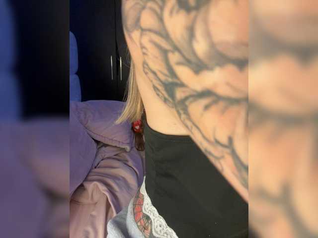 TaylorKnapp live cam on BongaCams