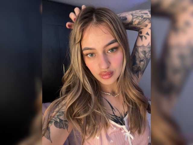 TaylorKnapp live cam on BongaCams