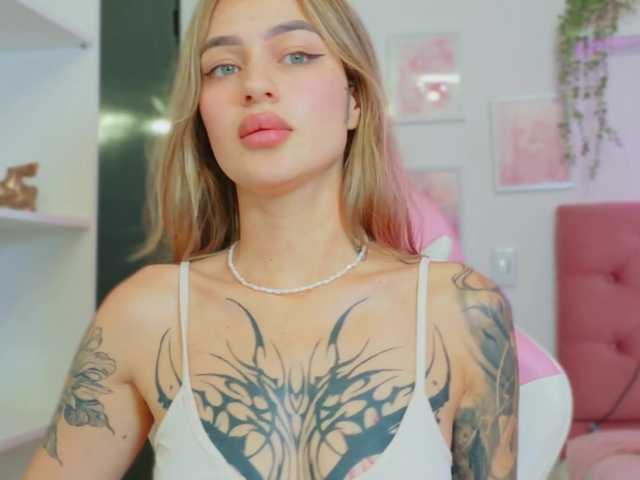 TaylorKnapp live cam on BongaCams