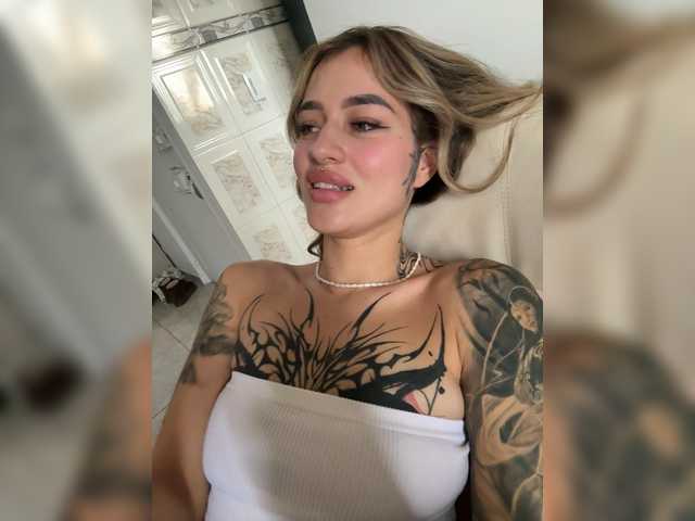 TaylorKnapp live cam on BongaCams
