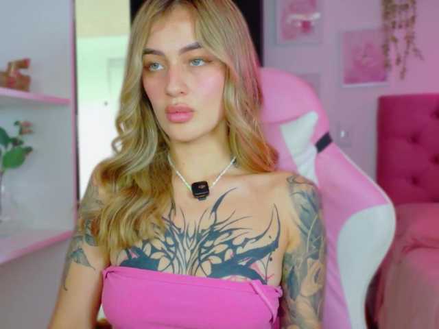 TaylorKnapp live cam on BongaCams