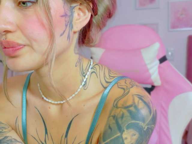 TaylorKnapp live cam on BongaCams