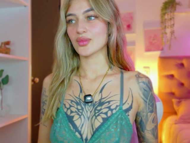 TaylorKnapp live cam on BongaCams