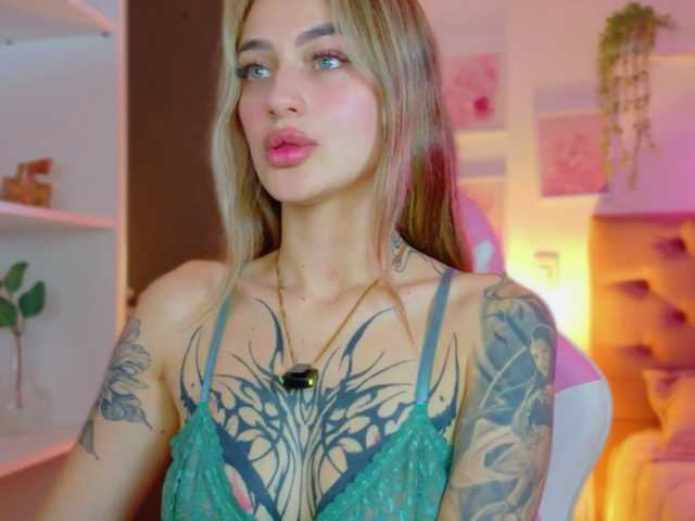 TaylorKnapp live cam on BongaCams