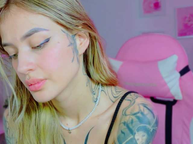 TaylorKnapp live cam on BongaCams