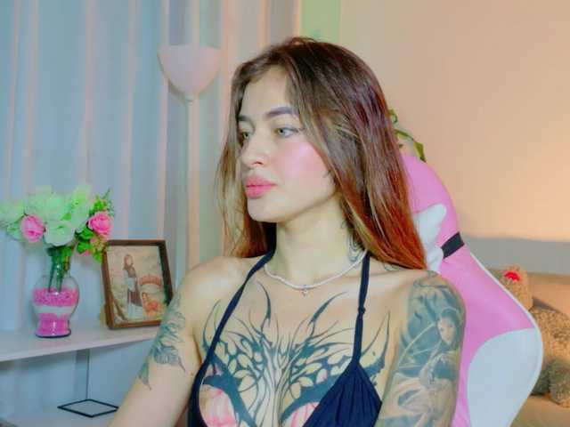 TaylorKnapp's BongaCams show and profile