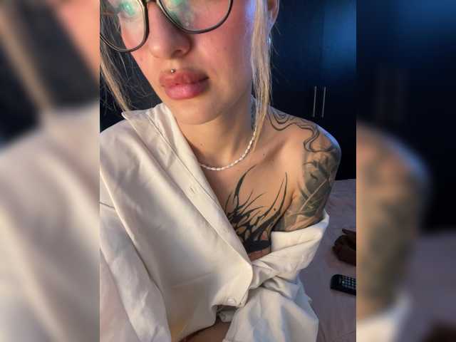 TaylorKnapp live cam on BongaCams