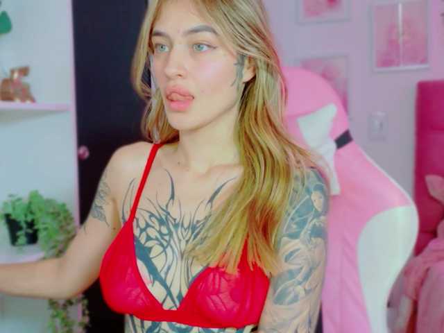 TaylorKnapp live cam on BongaCams