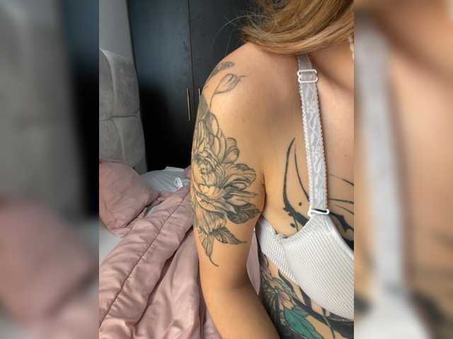 TaylorKnapp live cam on BongaCams