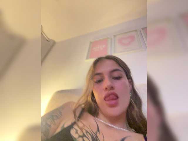TaylorKnapp live cam on BongaCams