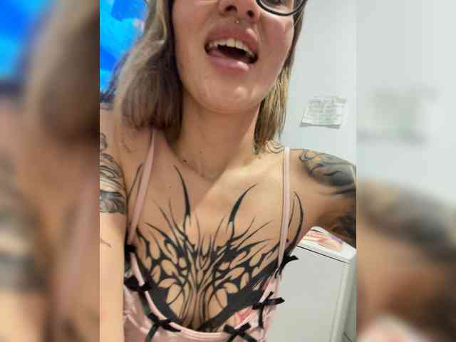 TaylorKnapp webcam