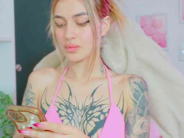 TaylorKnapp webcam