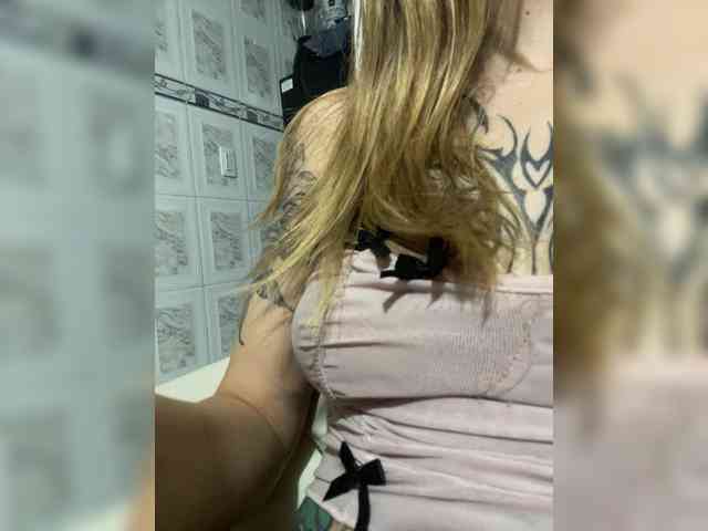TaylorKnapp webcam