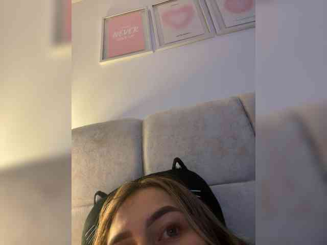 TaylorKnapp webcam