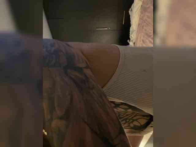 TaylorKnapp webcam