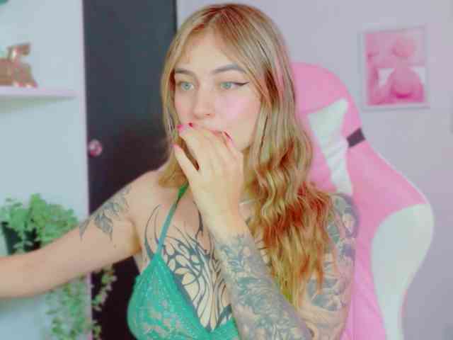 TaylorKnapp webcam