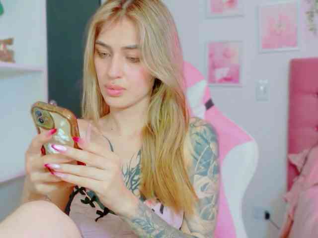 TaylorKnapp webcam