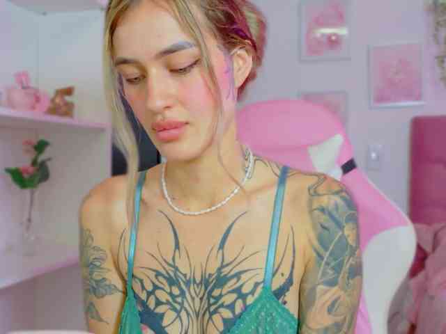 TaylorKnapp webcam