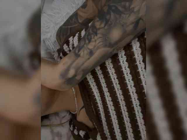 TaylorKnapp Live Webcam on BongaCams
