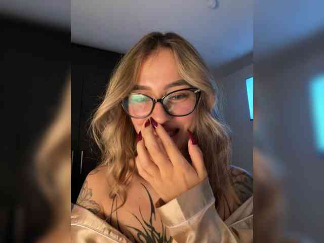 TaylorKnapp webcam