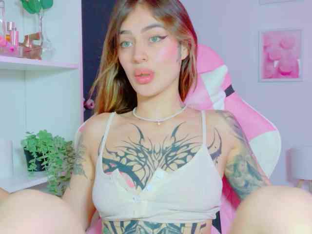 TaylorKnapp webcam