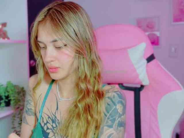 TaylorKnapp webcam