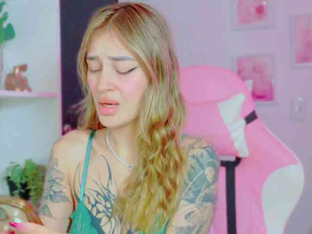 TaylorKnapp webcam