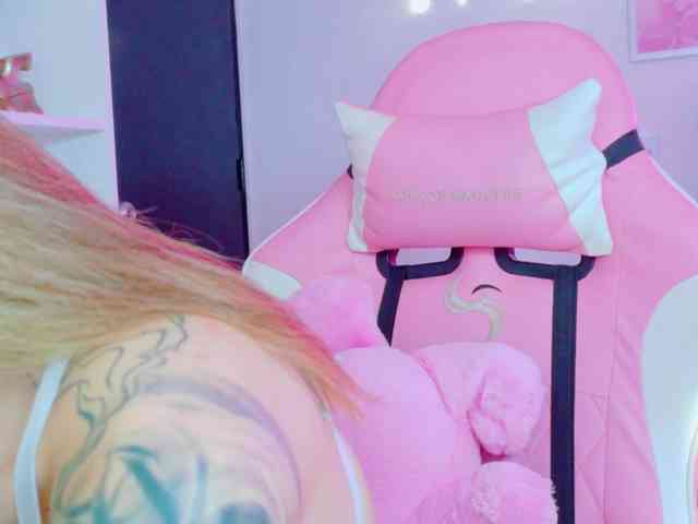TaylorKnapp webcam