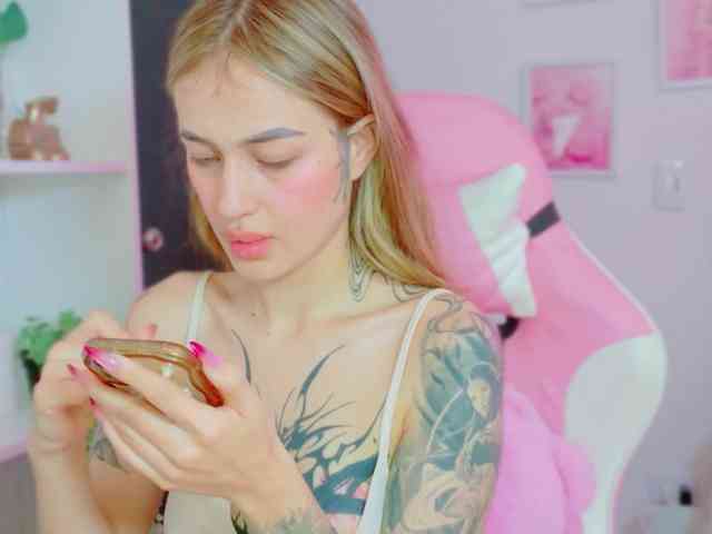 TaylorKnapp webcam