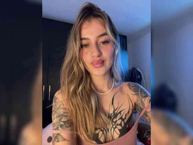 TaylorKnapp webcam