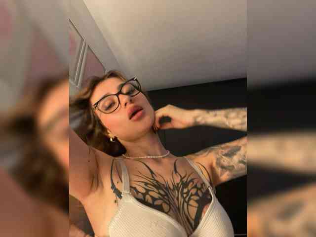 TaylorKnapp webcam