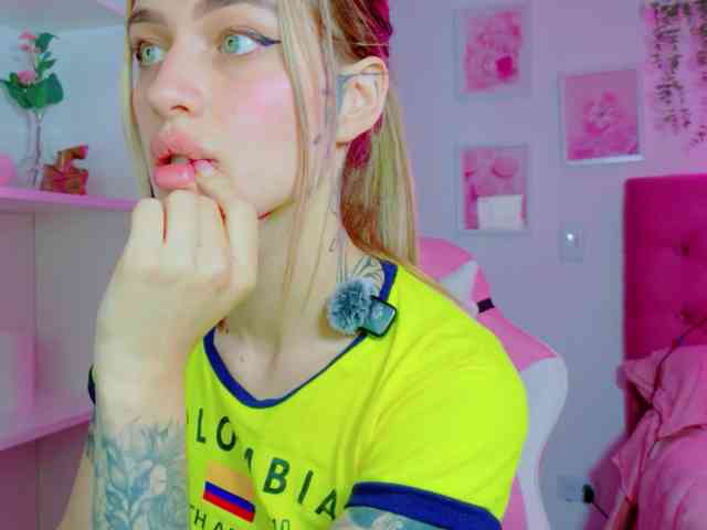 TaylorKnapp webcam