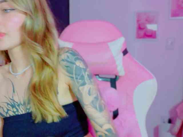 TaylorKnapp webcam