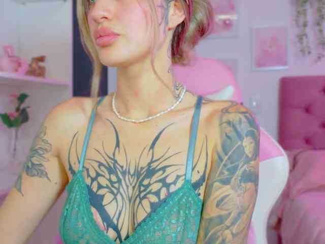 TaylorKnapp webcam