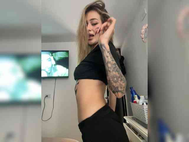 TaylorKnapp webcam