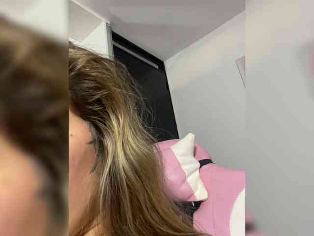 TaylorKnapp webcam