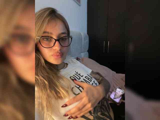 TaylorKnapp webcam