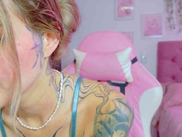 TaylorKnapp webcam