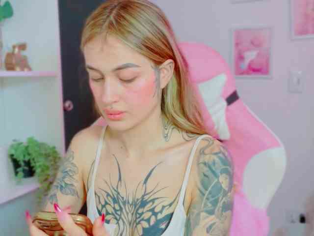 TaylorKnapp webcam