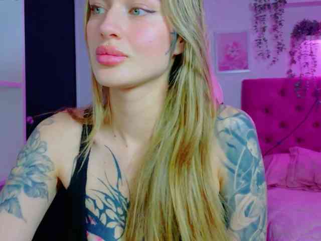 TaylorKnapp webcam