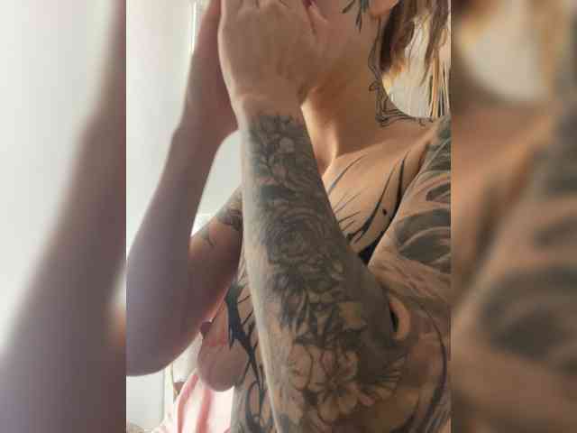 TaylorKnapp webcam
