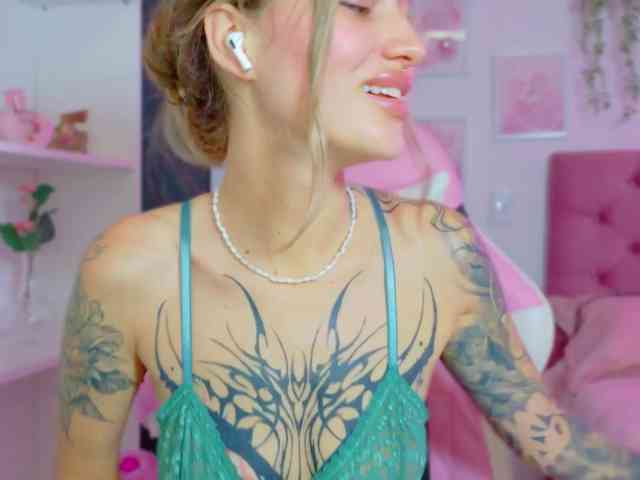 TaylorKnapp webcam