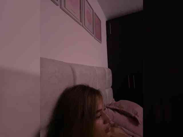 TaylorKnapp webcam
