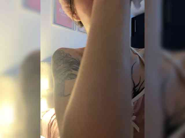 TaylorKnapp webcam