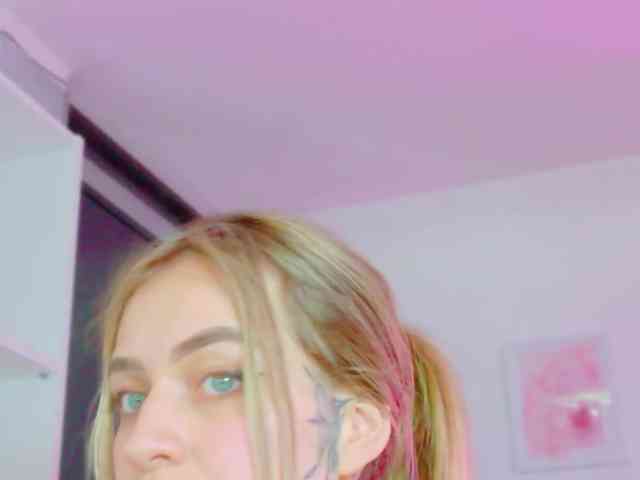 TaylorKnapp webcam