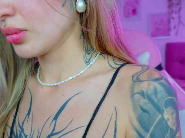 TaylorKnapp webcam