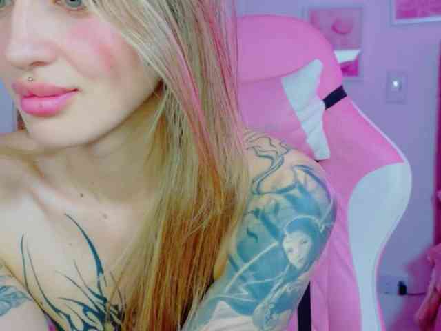 TaylorKnapp webcam