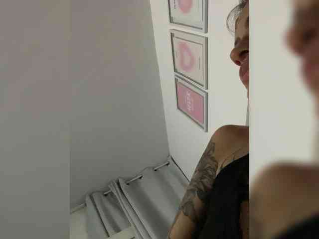 TaylorKnapp webcam